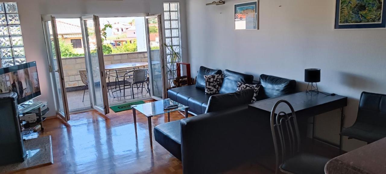 Apartment Tin Krk Town Luaran gambar